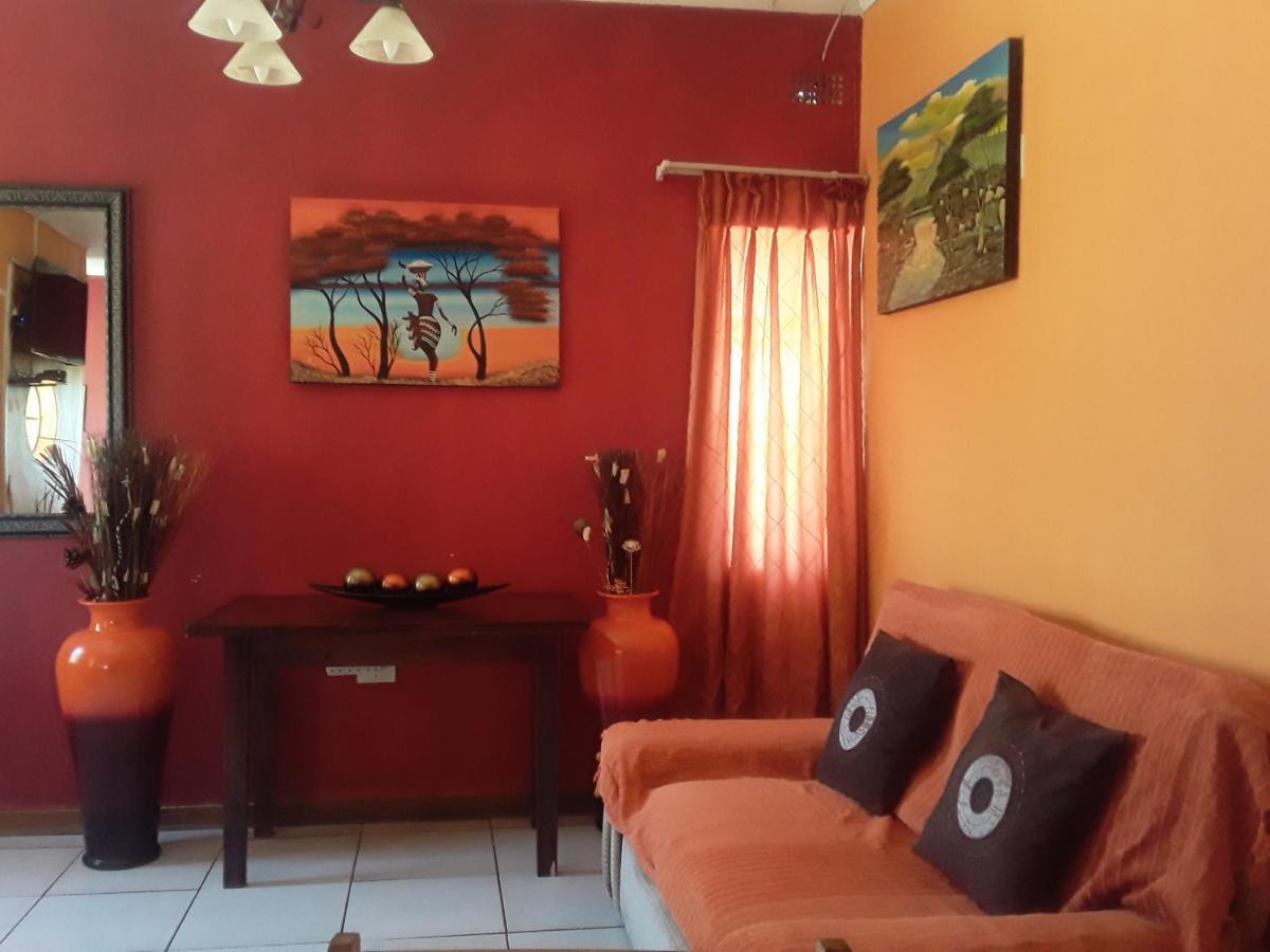 Vuya Nathi Bed And Breakfast Manzini Extérieur photo