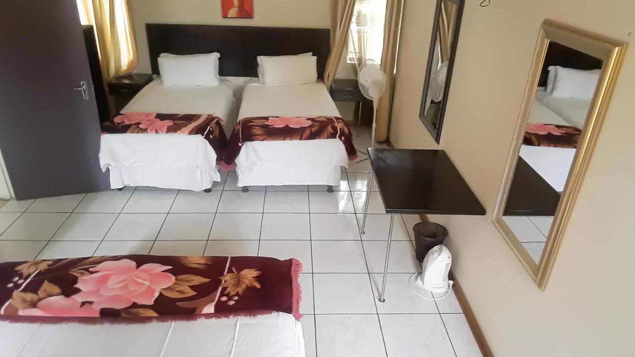 Vuya Nathi Bed And Breakfast Manzini Extérieur photo