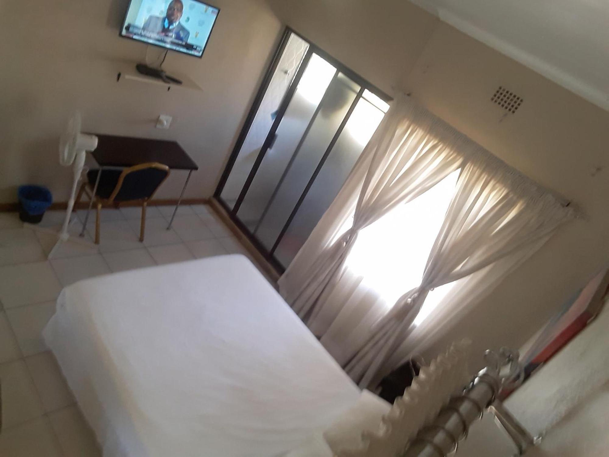 Vuya Nathi Bed And Breakfast Manzini Extérieur photo