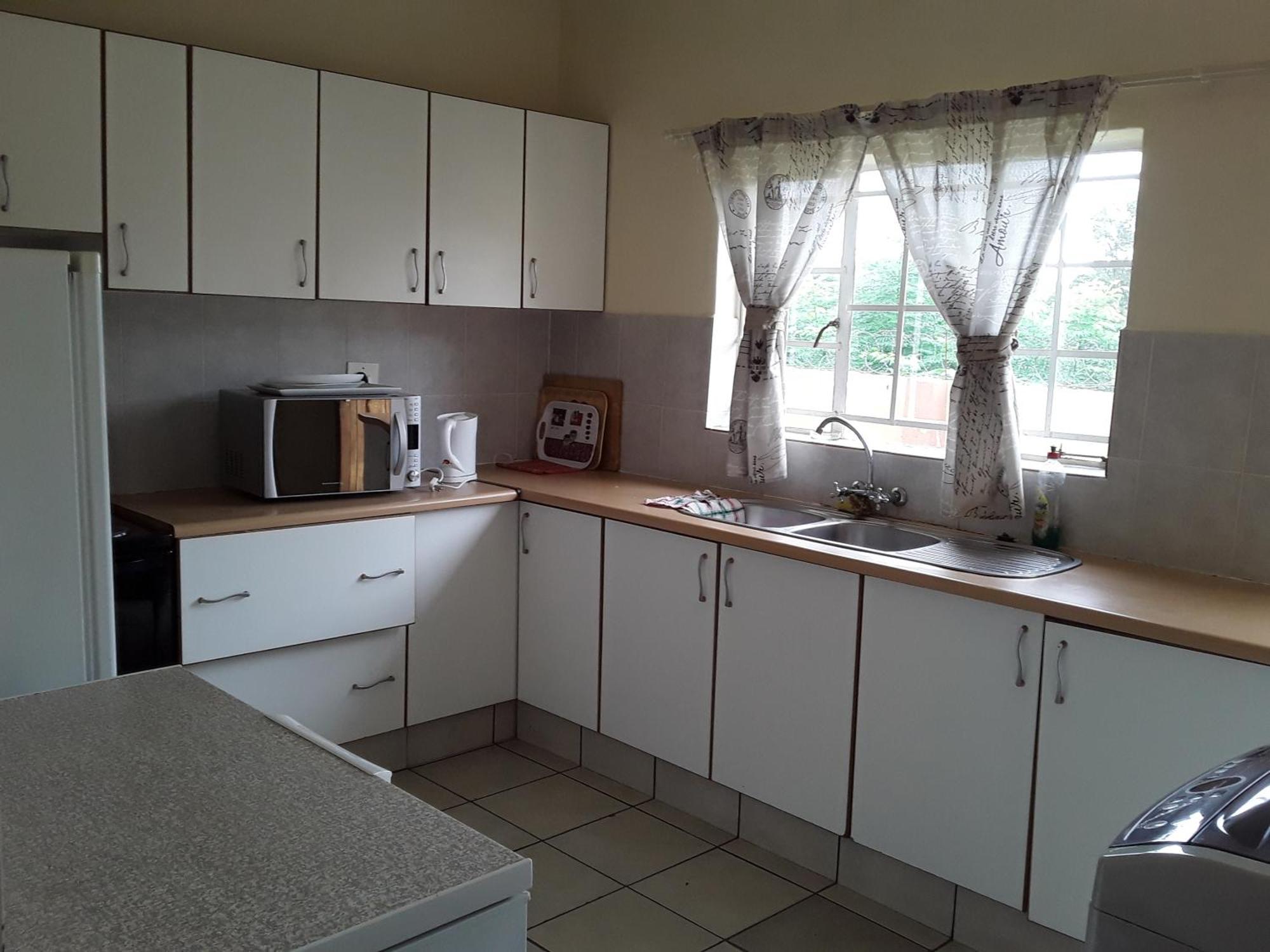 Vuya Nathi Bed And Breakfast Manzini Extérieur photo